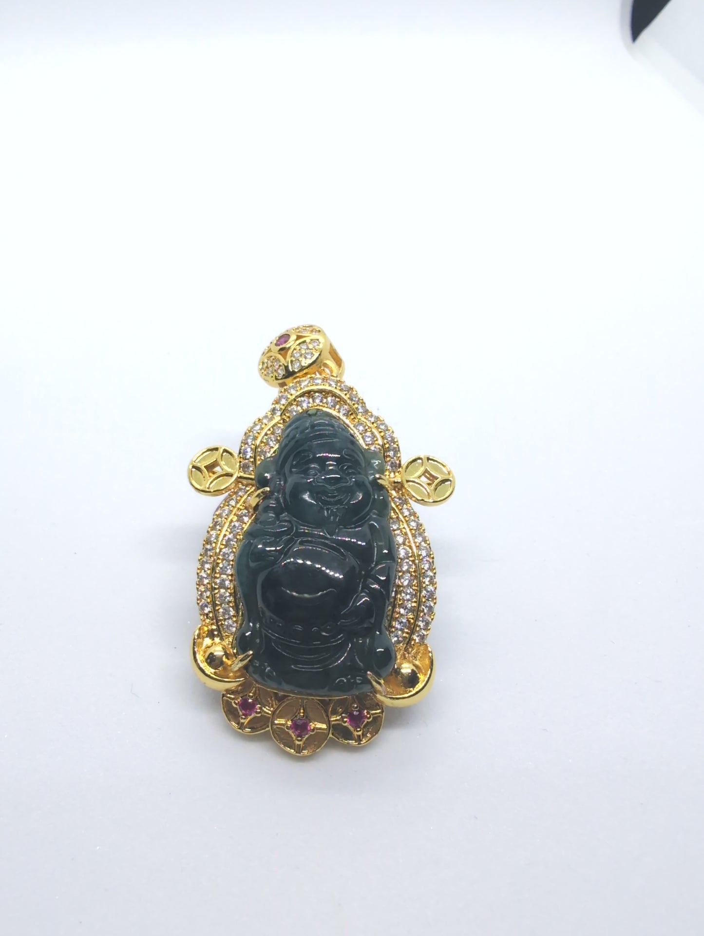 Green jadeite pendant