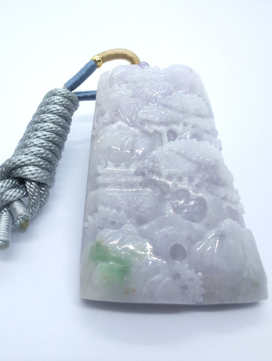 Light violet jadeite pendant